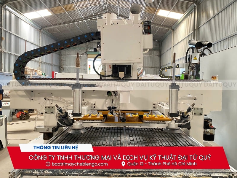 may_cnc_1_cum_khoan_1_dau_cat_thay_dao_tu_dong_gz