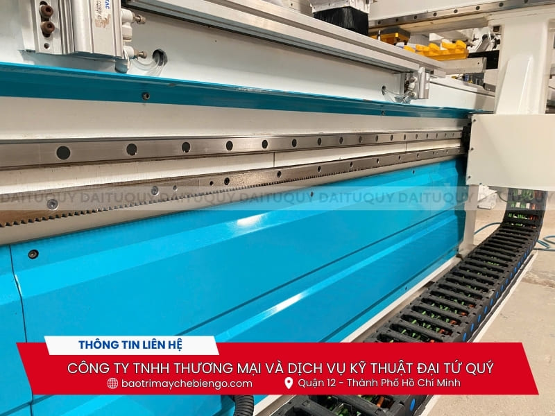 may_cnc_1_cum_khoan_1_dau_cat_thay_dao_tu_dong_gz