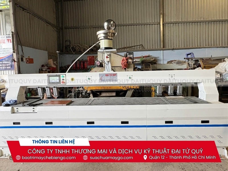 Máy khoan cấy chốt bôi keo tự động CKZ-350