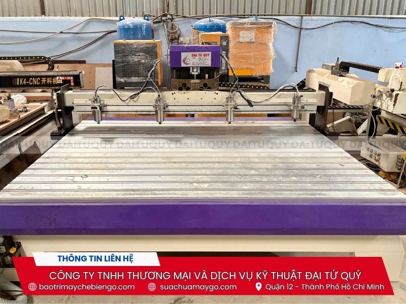 Máy đục gỗ cnc 4 đầu 2518 đã qua sử dụng